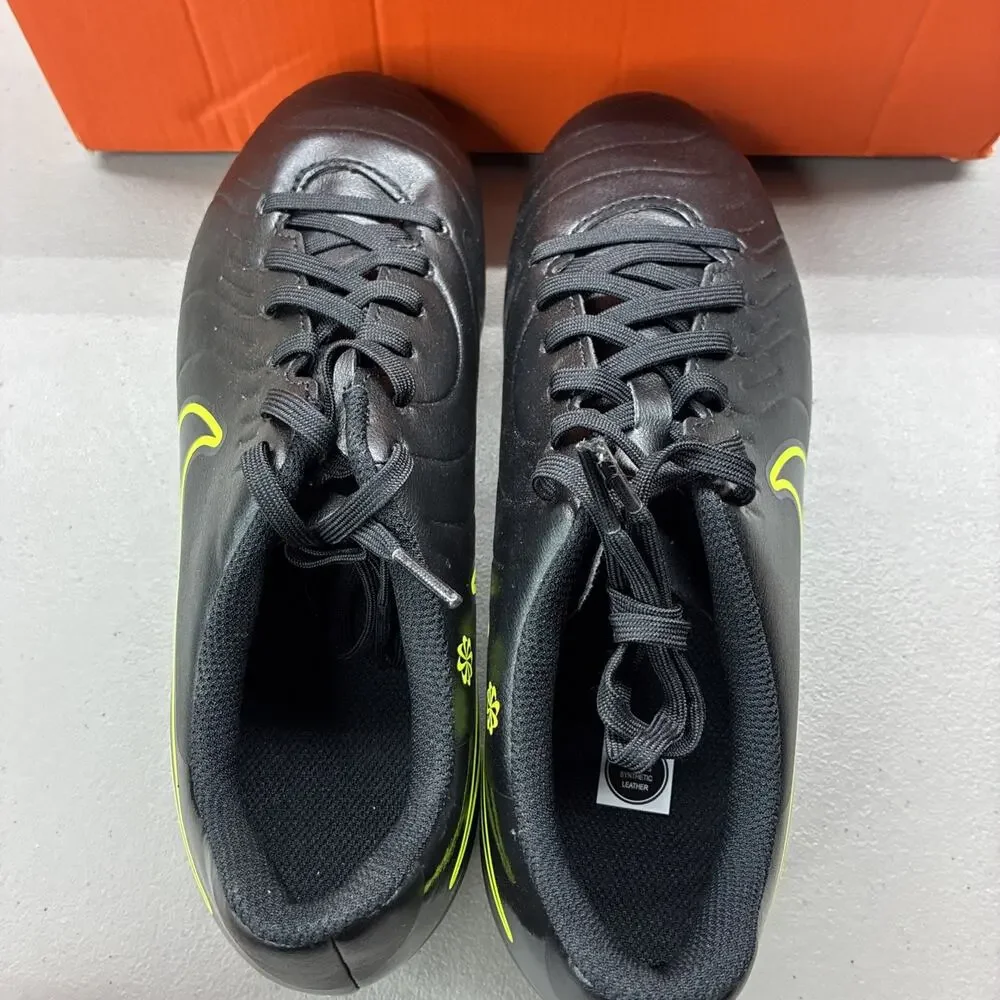 Nike Soccer Cleats Boys Youth 5.5 Black Volt Jr Tiempo Legend 10 Club DV4352-001